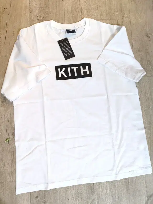 kith 키스 흰색 흰티셔츠 사이즈 L 105cm