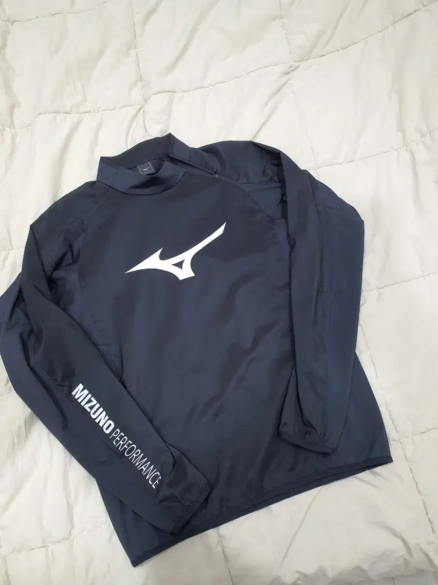 Mizuno Piste Windbreaker