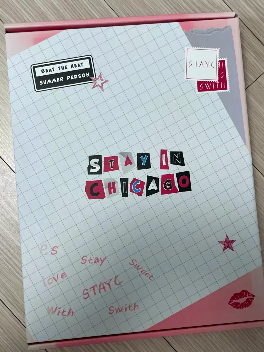 Stayc Chicago photobook Magazine STAY IN CHICAGO