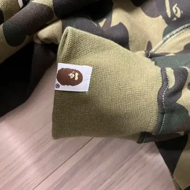 상태 S) 베이프 샤크 후드집업 녹계 bape shark