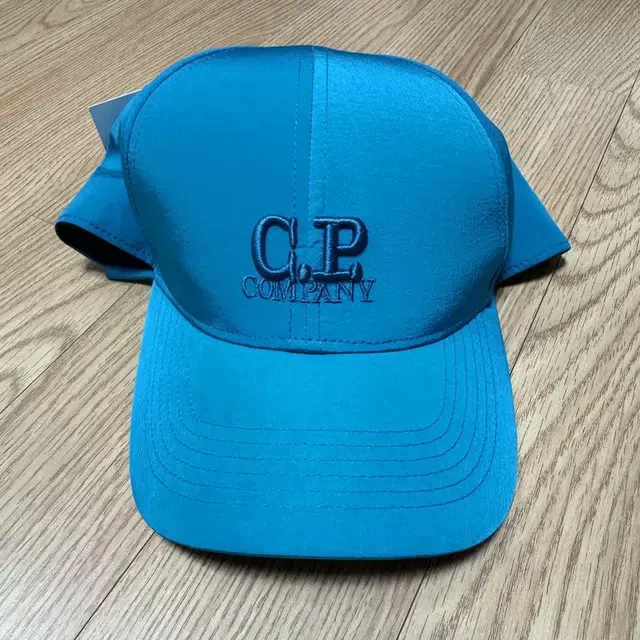 CP COMPANY 모자 (새상품)