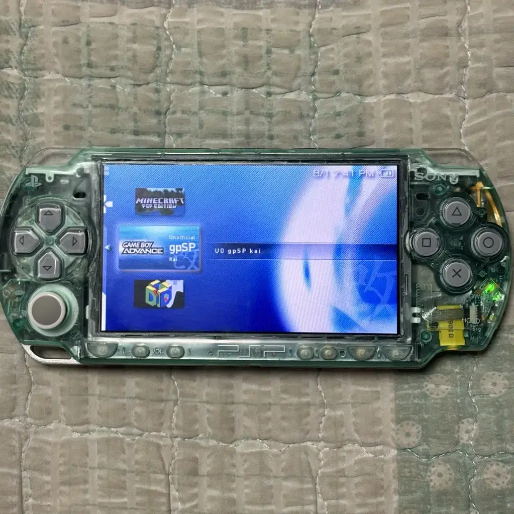 PSP 2000