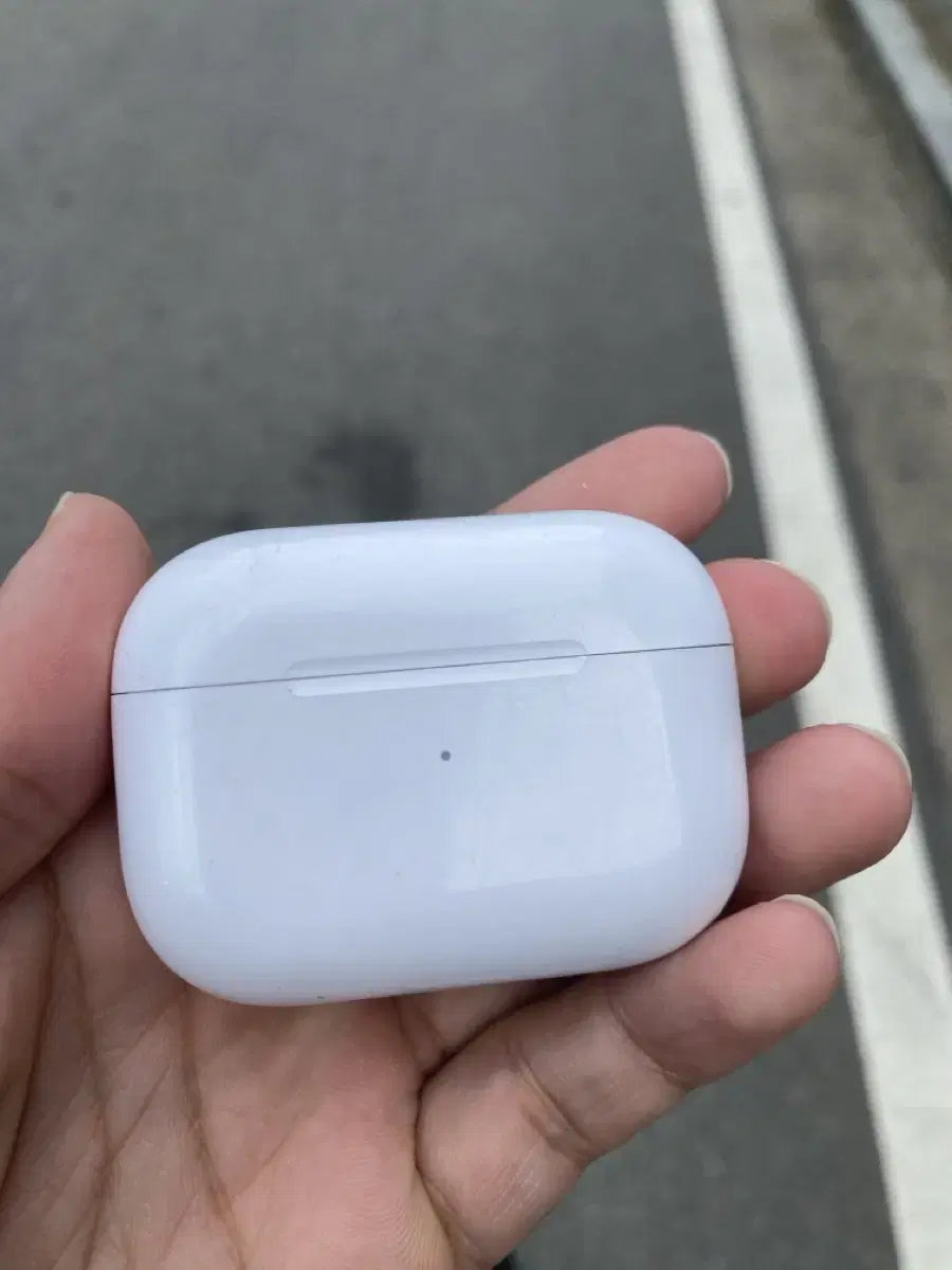 AirPods 2 Pro main unit