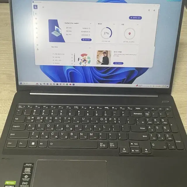 노트북Lenovo IdeaPad 5pro 16ARH7 82SN005JKR