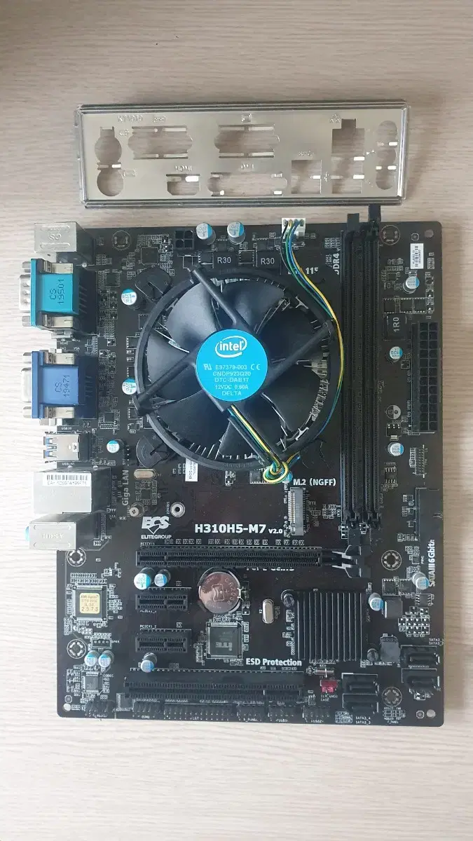 intel i3-9100 + ECS H310H5-M7