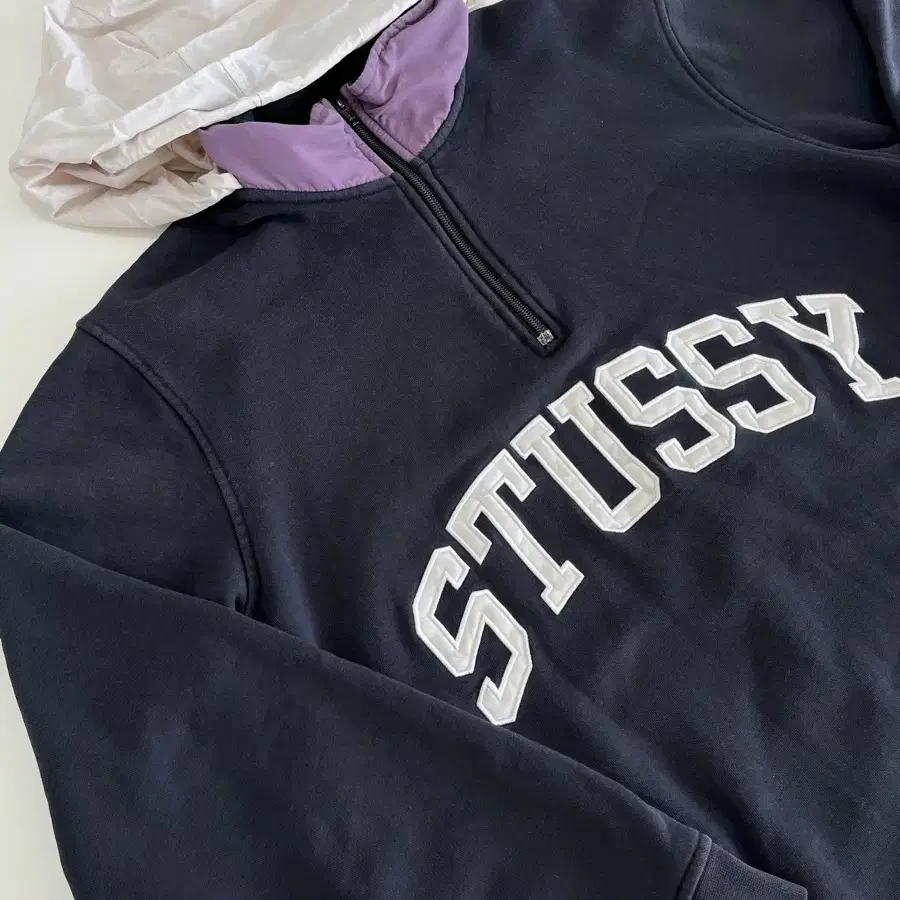 STUSSY 스투시 하프집업 2WAY 후드 L