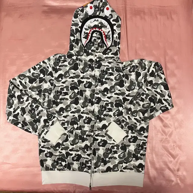 정품 XL 베이프 bape 샤크 카모 후드 풀집 후드집업 백계 흑계