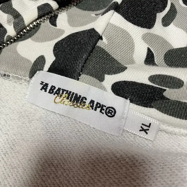 정품 XL 베이프 bape 샤크 카모 후드 풀집 후드집업 백계 흑계