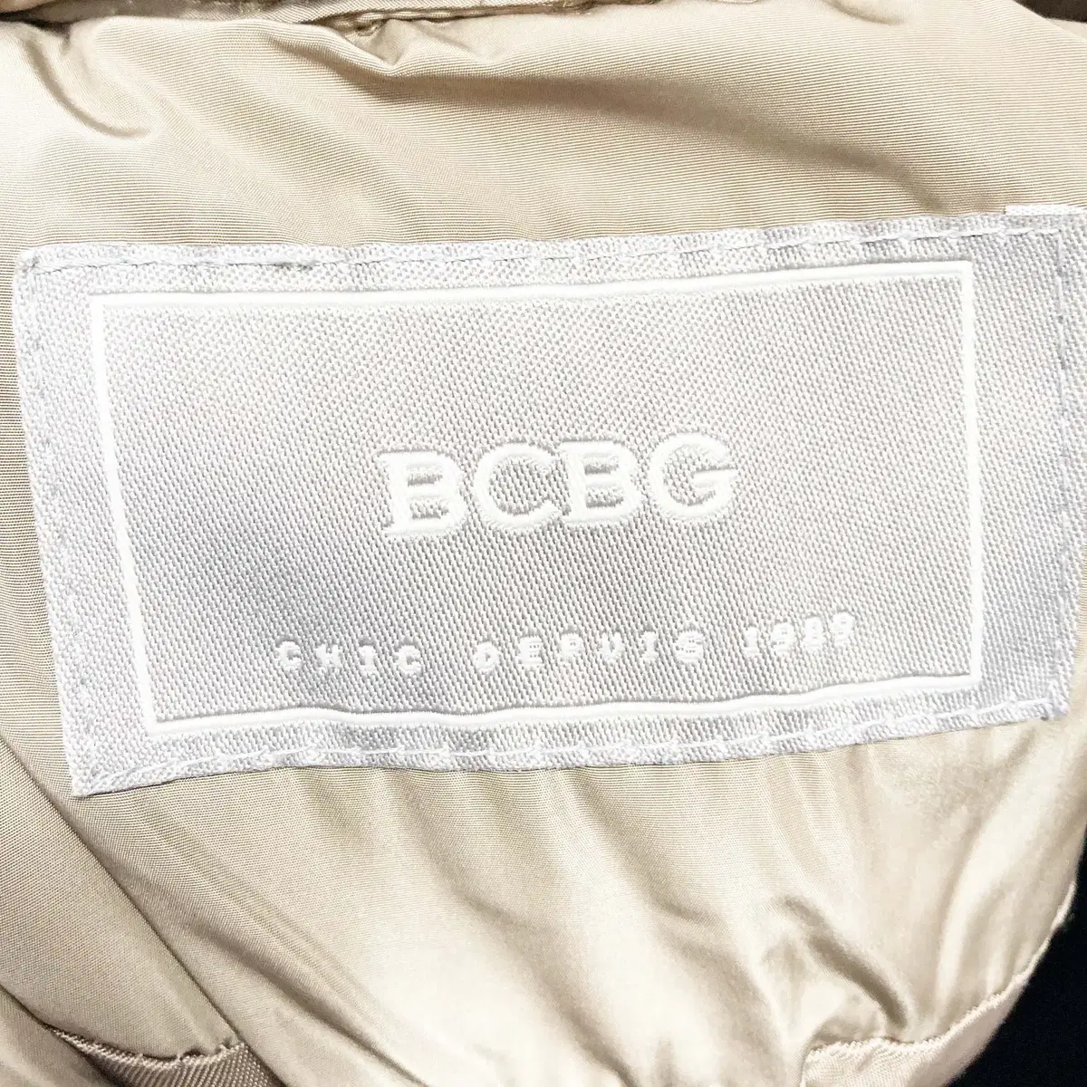 BCBG 여성경량롱패딩 90 진스센스