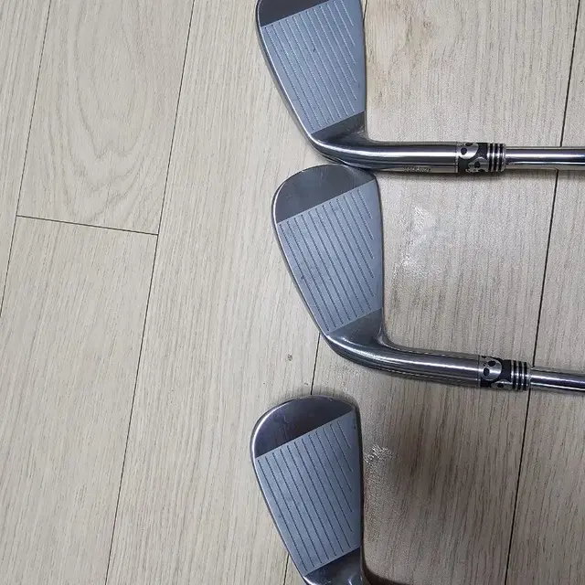 엑시스 AXIS GOLF Z3 CBI아이언(5-P,A, 7아이언)