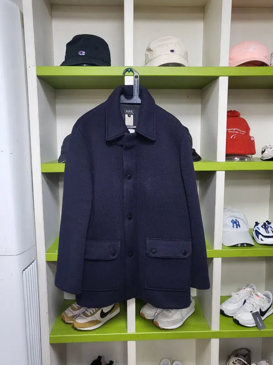 A.P.C. 코트