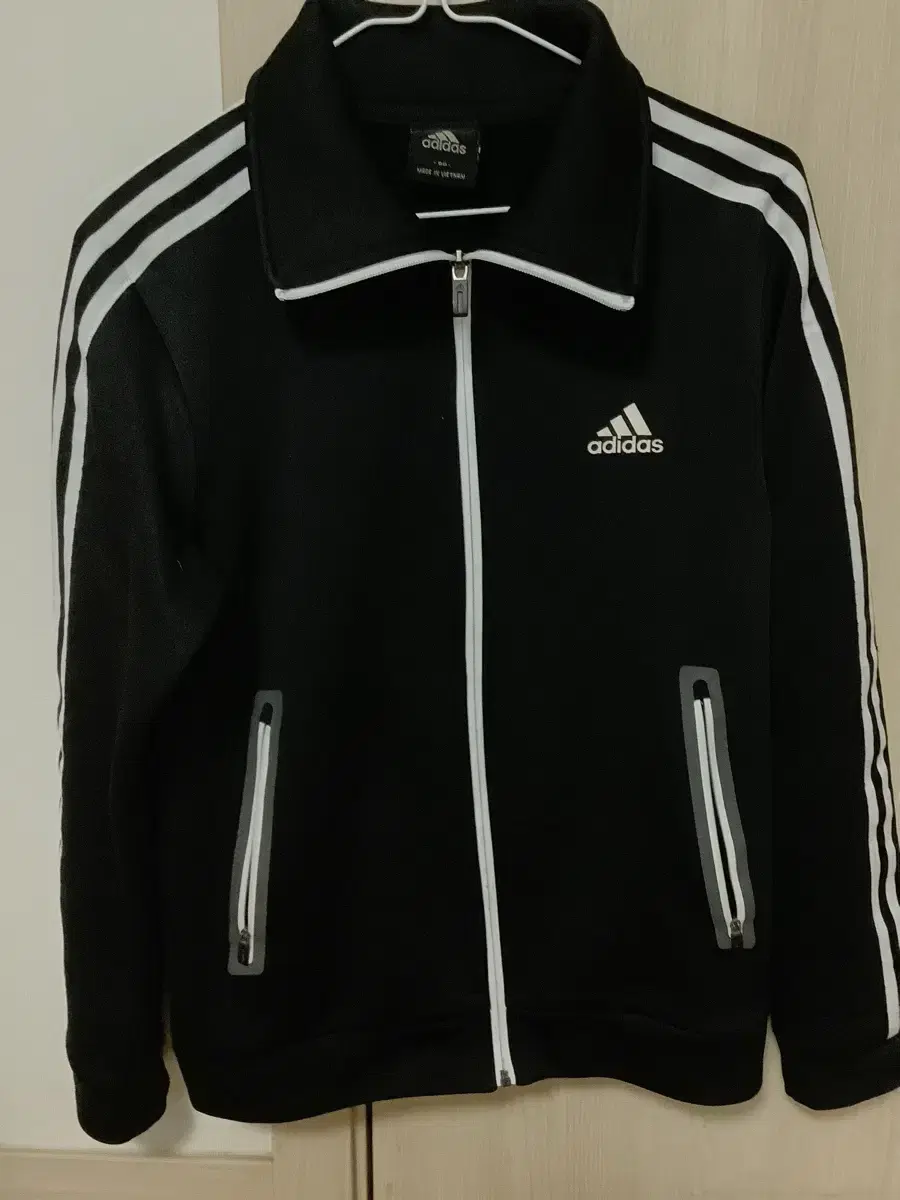 Adidas jersey track top