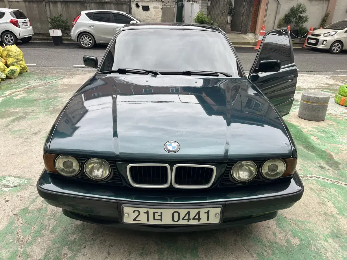 클래식카 올드카 bmw e34 525i