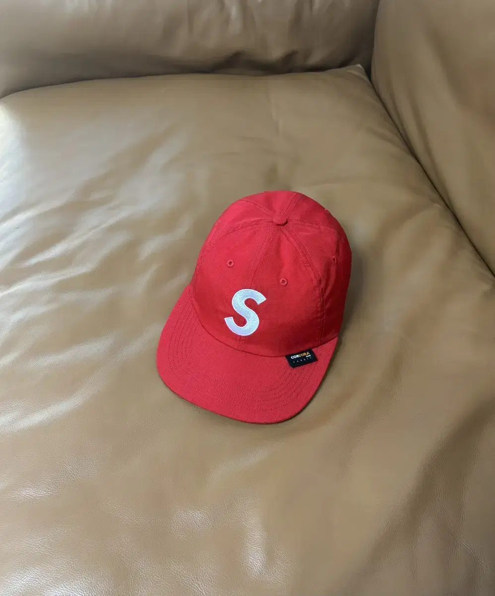 Supreme 슈프림 레드 S로고 6패널 볼캡 모자 Cordura Red