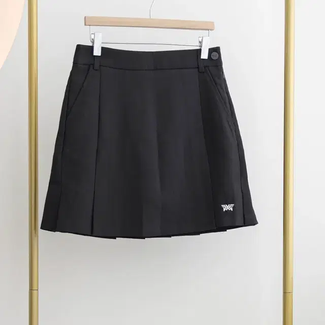 여성골프웨어 WOMEN UNBALANCED FLARE SKIRT