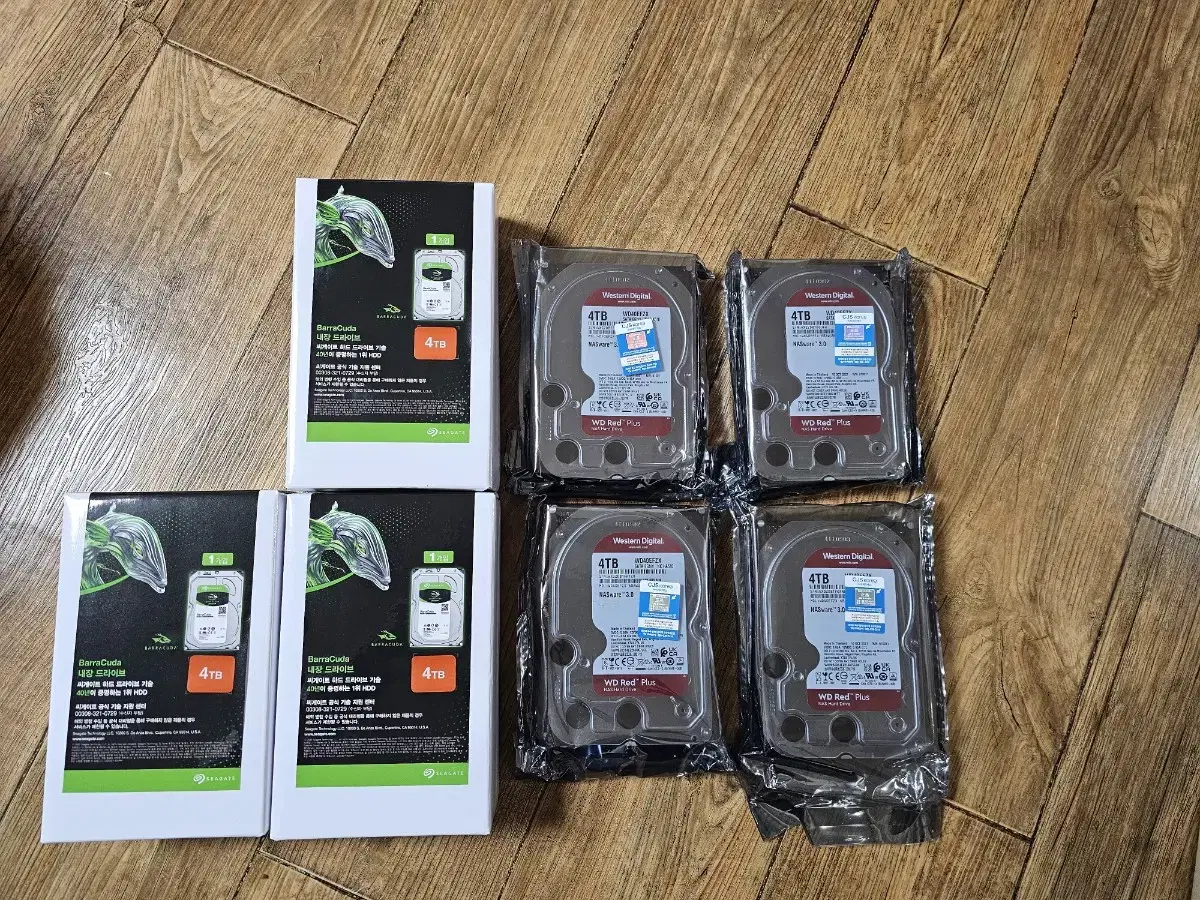 HDD Seagate BarraCuda 4TB(미개봉)