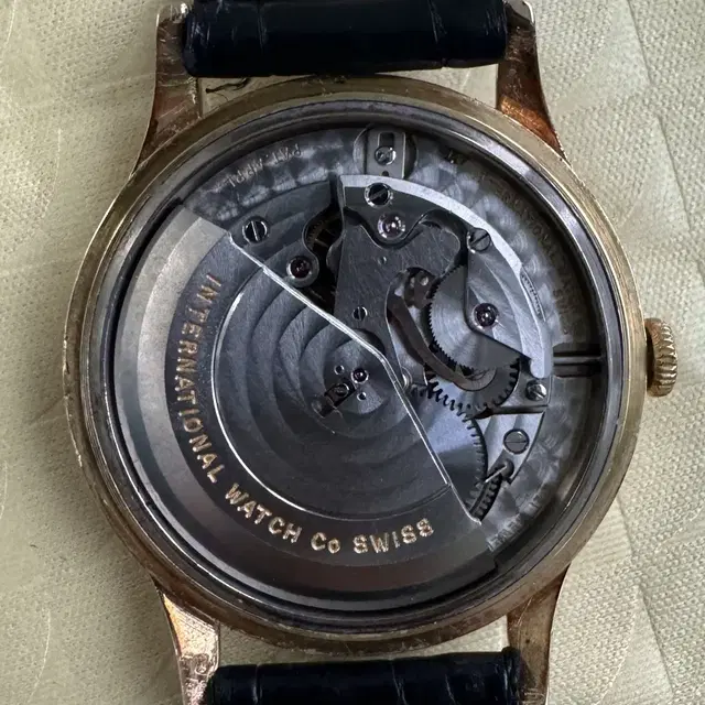 IWC 18K 통금 빈티지