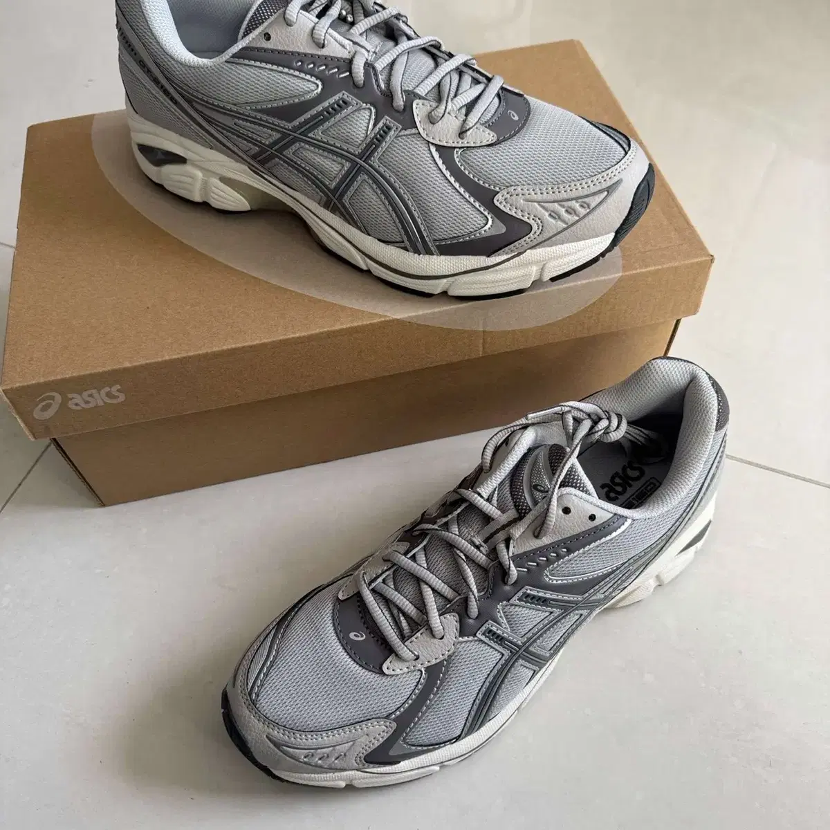 ASICS 아식스 GT-2160 스니커즈