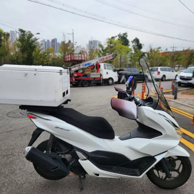 Pcx 22년식 ABS 배달세팅 저렴하게 판매합니다.