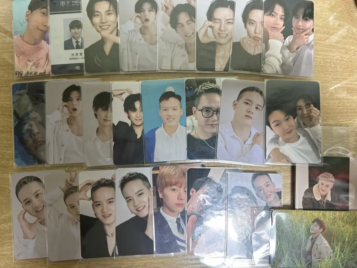 Sell 25 chapters in bulk btob photocard 