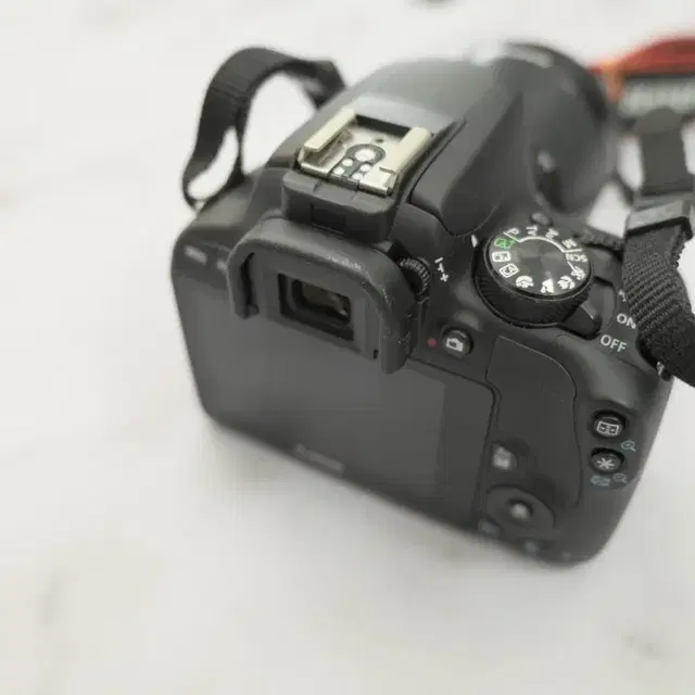 A급 캐논 DSLR 카메라 EOS 100D 와 18-55 렌즈 세트