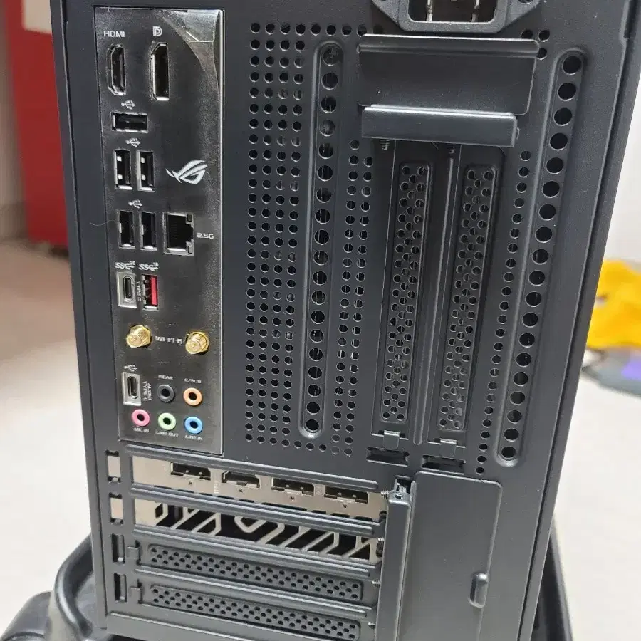 고사양미니PC(미니컴퓨터) i7-11700 2,5Ghz