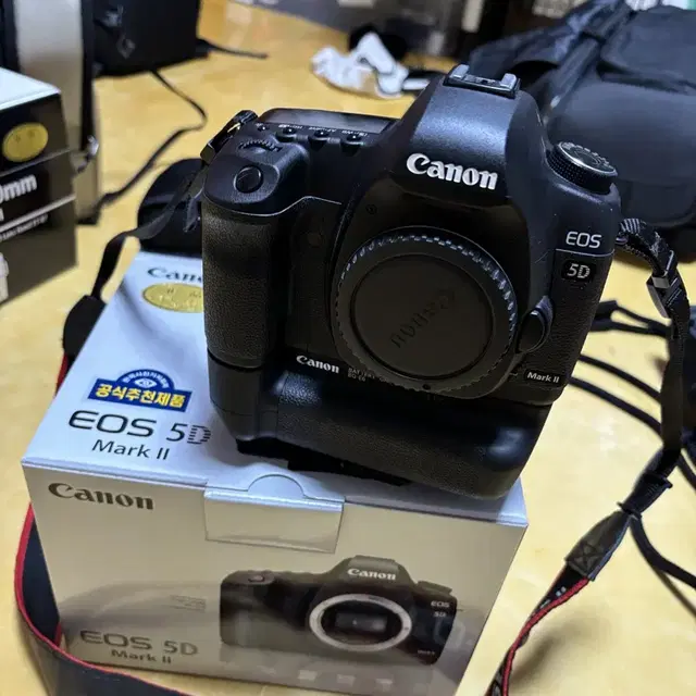 캐논 정품 EOS5D MK2오두막+새아빠백통+계륵+단렌즈+악세사리