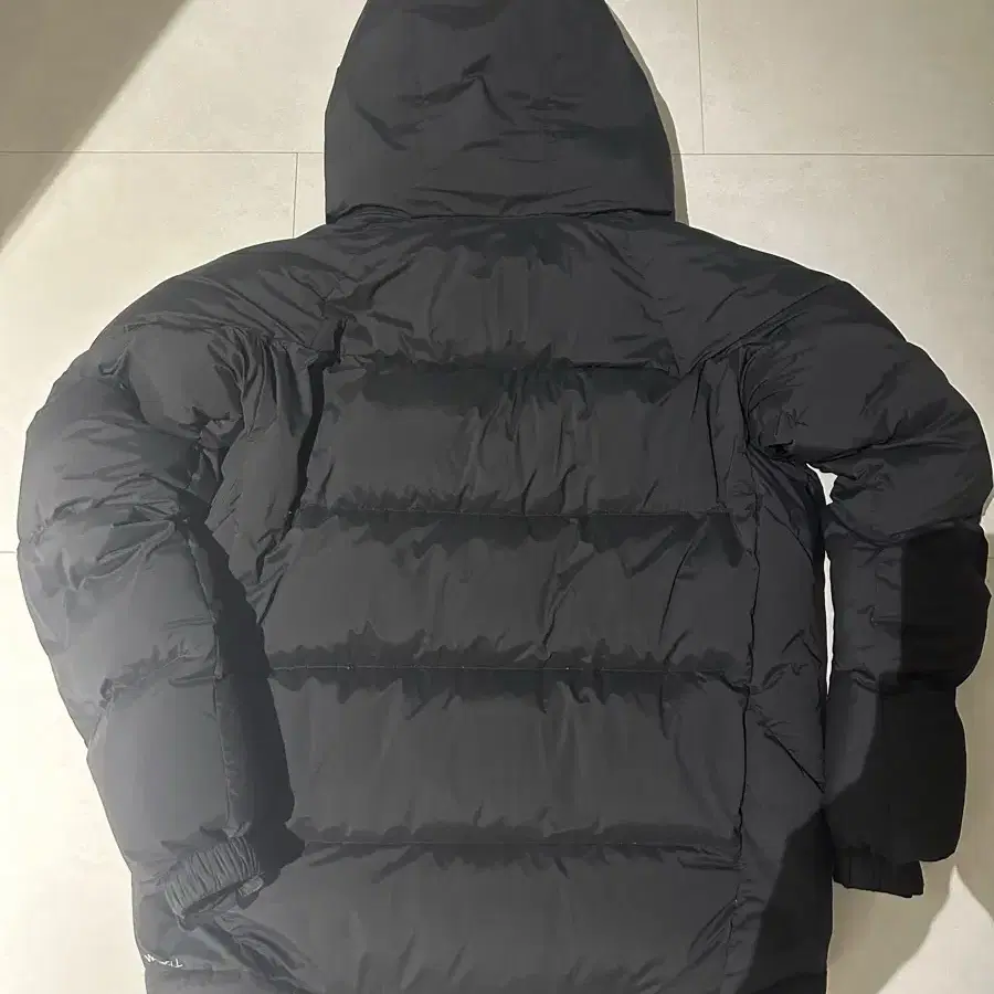 퓨마 로고 웜 셀 패딩 Mach Stretch Down Jacket