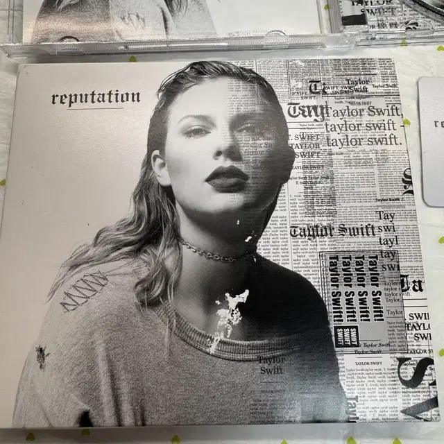 테일러 스위프트 reputation 레퓨테이션 렢 씨디 cd 팝카드 포함