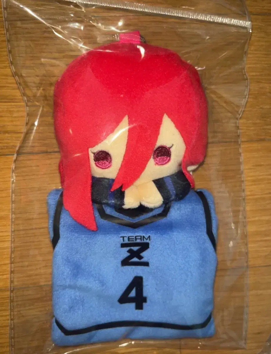 BLUELOCK Chigiri doll pow