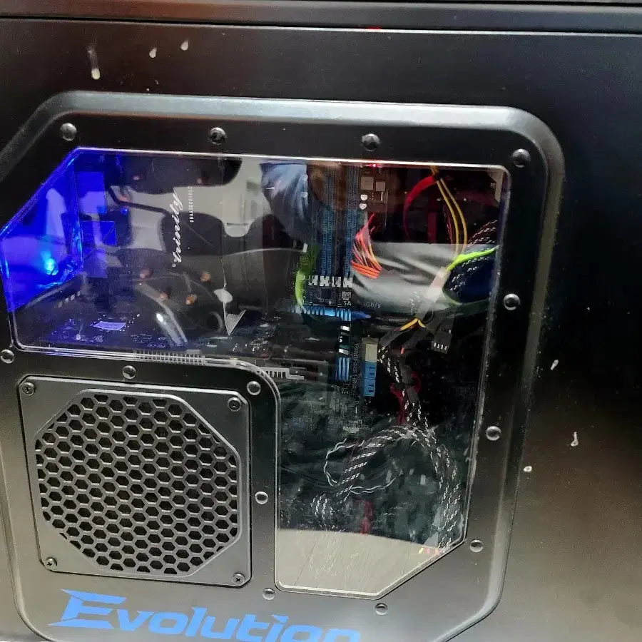 제작당시최고사양450만원 i7-2600 CPU 3.40GHZ 램8GB