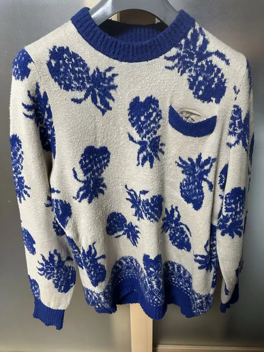 Sakai sweater size 2