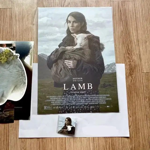 A24 영화 램 포스터 뱃지 패키지 전단 딴짓 아티스트 뱃지 LAMB