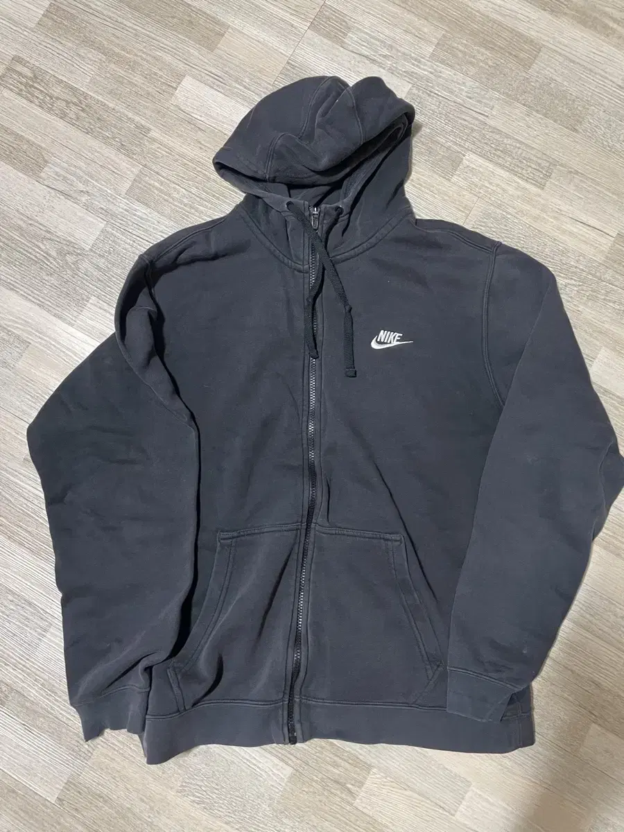 Nike Hoodie Zip Up