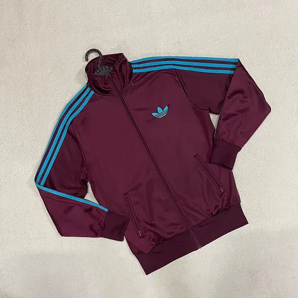 M Adidas Firebird Jersey Jacket Burgundy B.2500