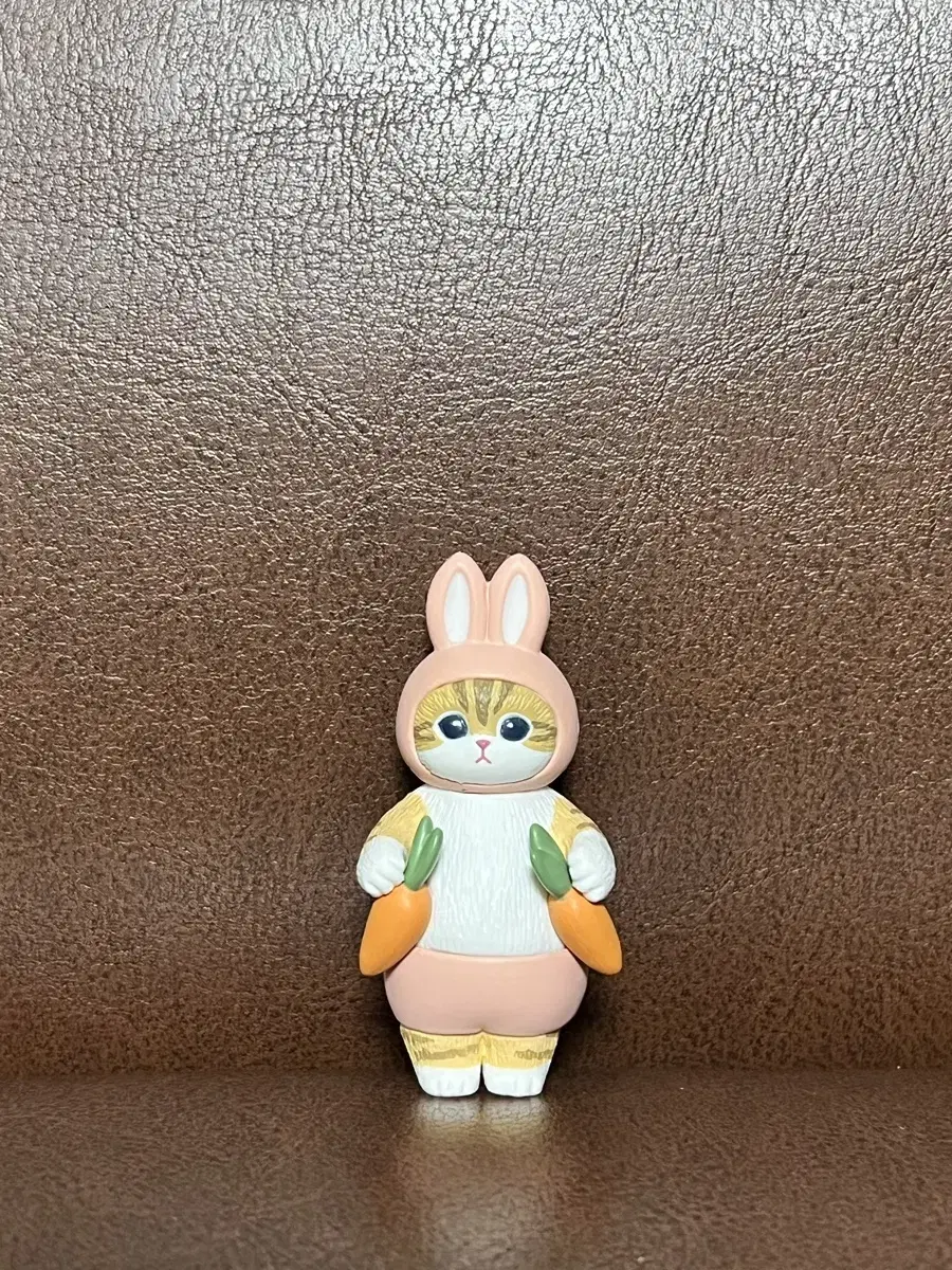 Morphsand Bunny Figurine