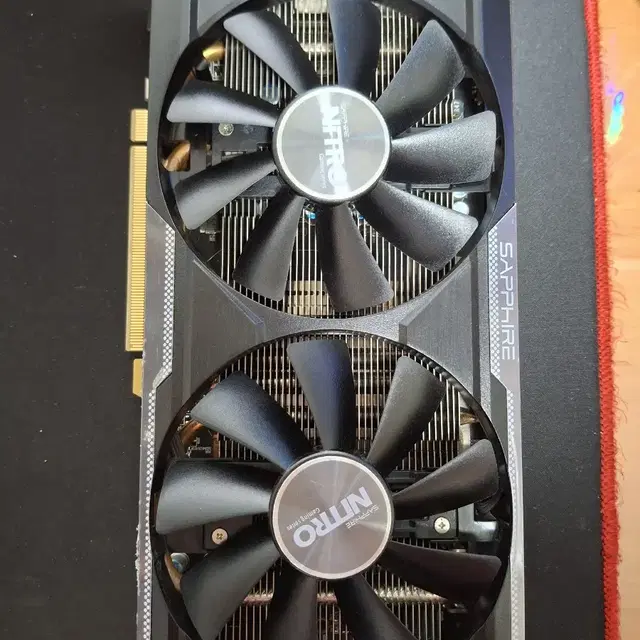 사파이어 라데온 R9 380 4GB 니트로