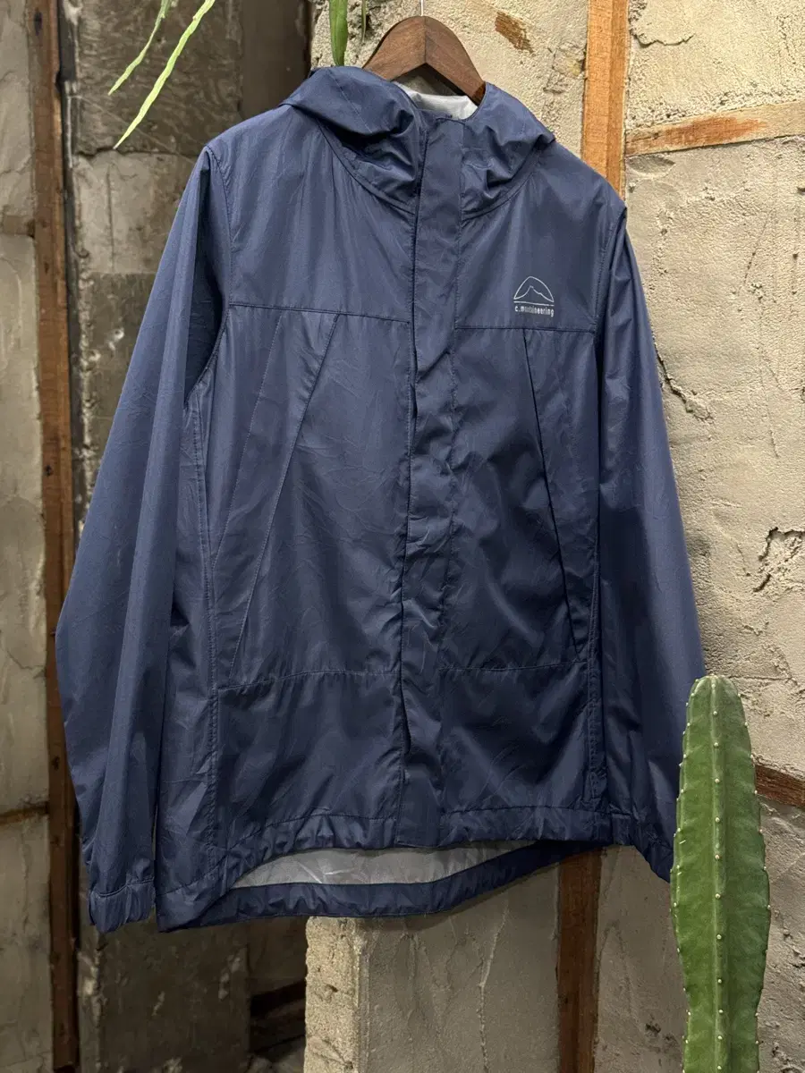 C.MOUNTAINEERING by COEN Mountain jacket