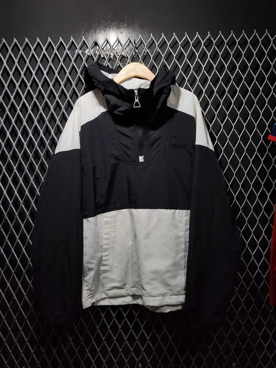 Head Anorak Windbreaker