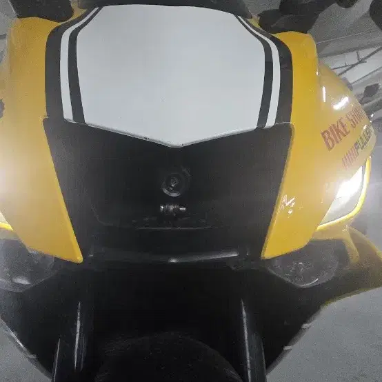 yzf r6 판매합니다 20년식 할리대차 (키로수 24,@@@km)