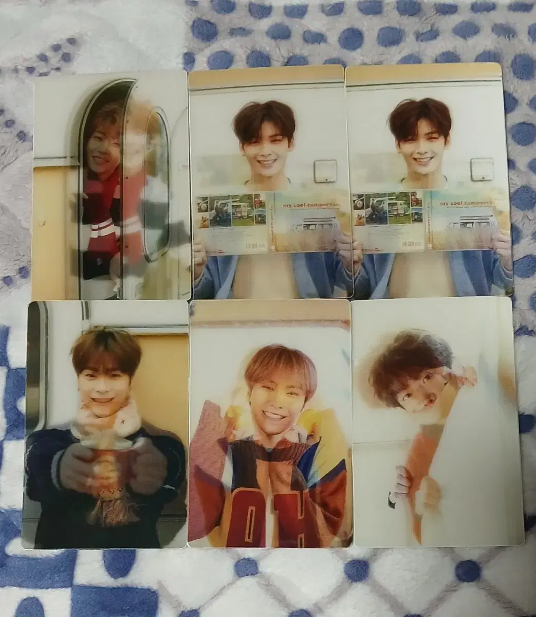 Astro 2 hologram photocard