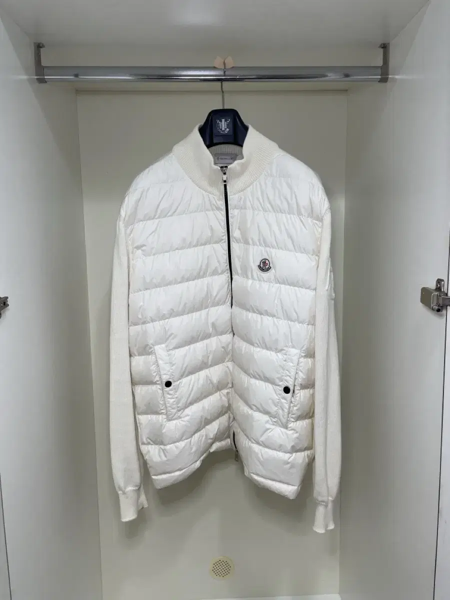 (XL) Moncler Knit Padded White