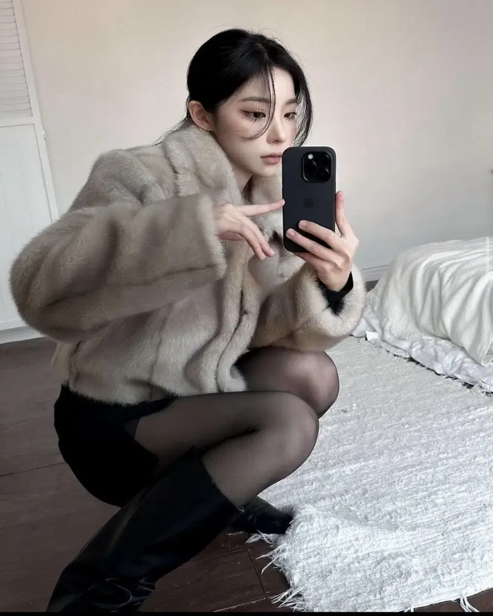 이은 Collar minkfur jacket 베이지