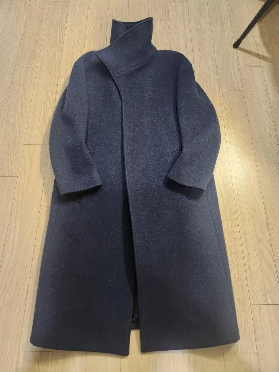 System Homme high-neck navy coat