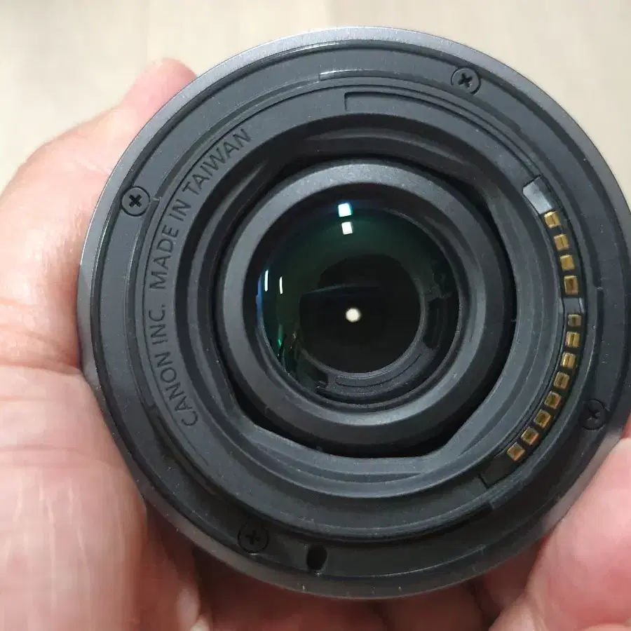 캐논 RF 24-50mm 풀프레임 렌즈