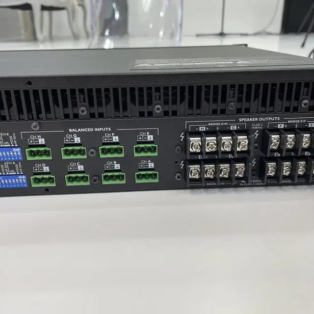 Lab Gruppen C10:8X 랩그루펜 8채널 파워앰프 1000W