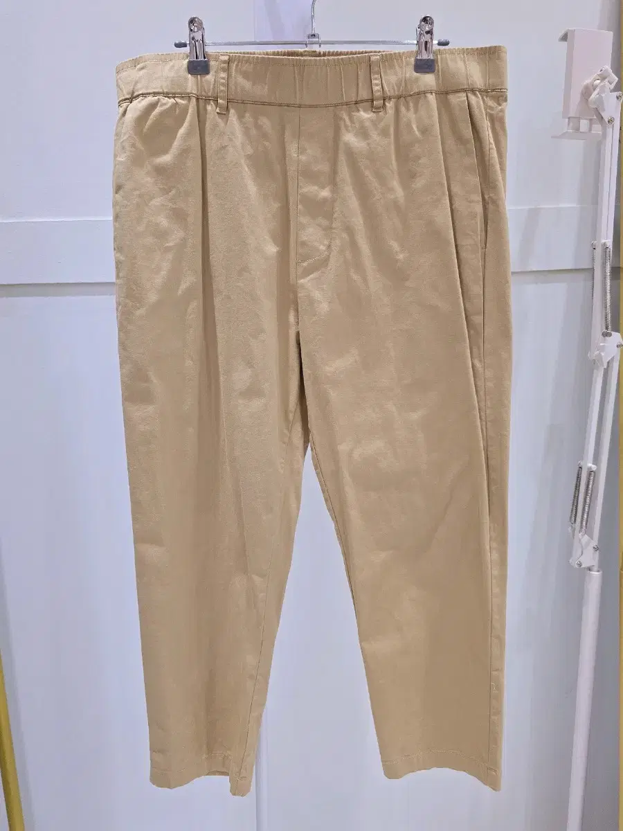 Kelvin Klein Beige Banded Cotton Pants 35