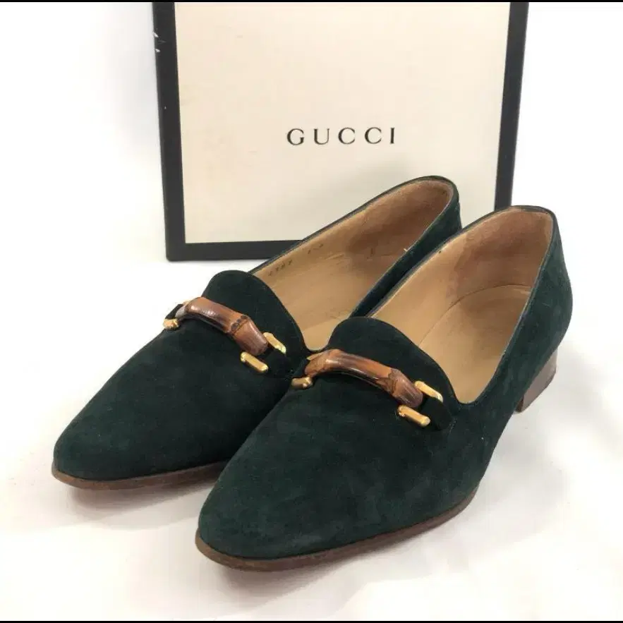 GUCCI  밤부 비트 로퍼