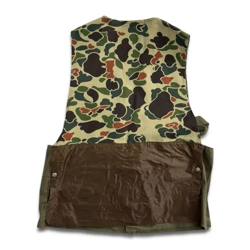 vintage camouflage utility work vest