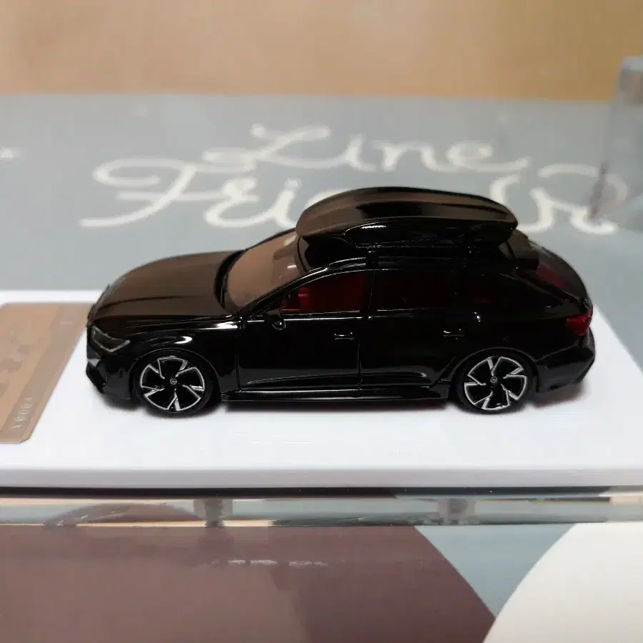 1/64 RS6 아반트 미니어처